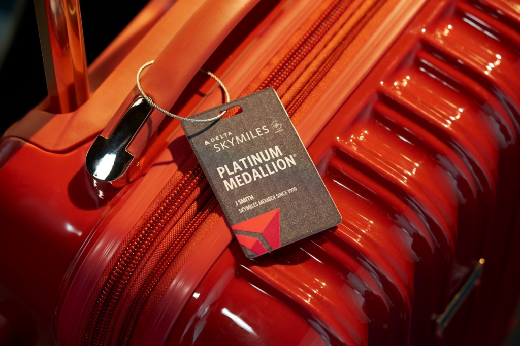 Delta Air Lines SkyMiles Medallion bag tag