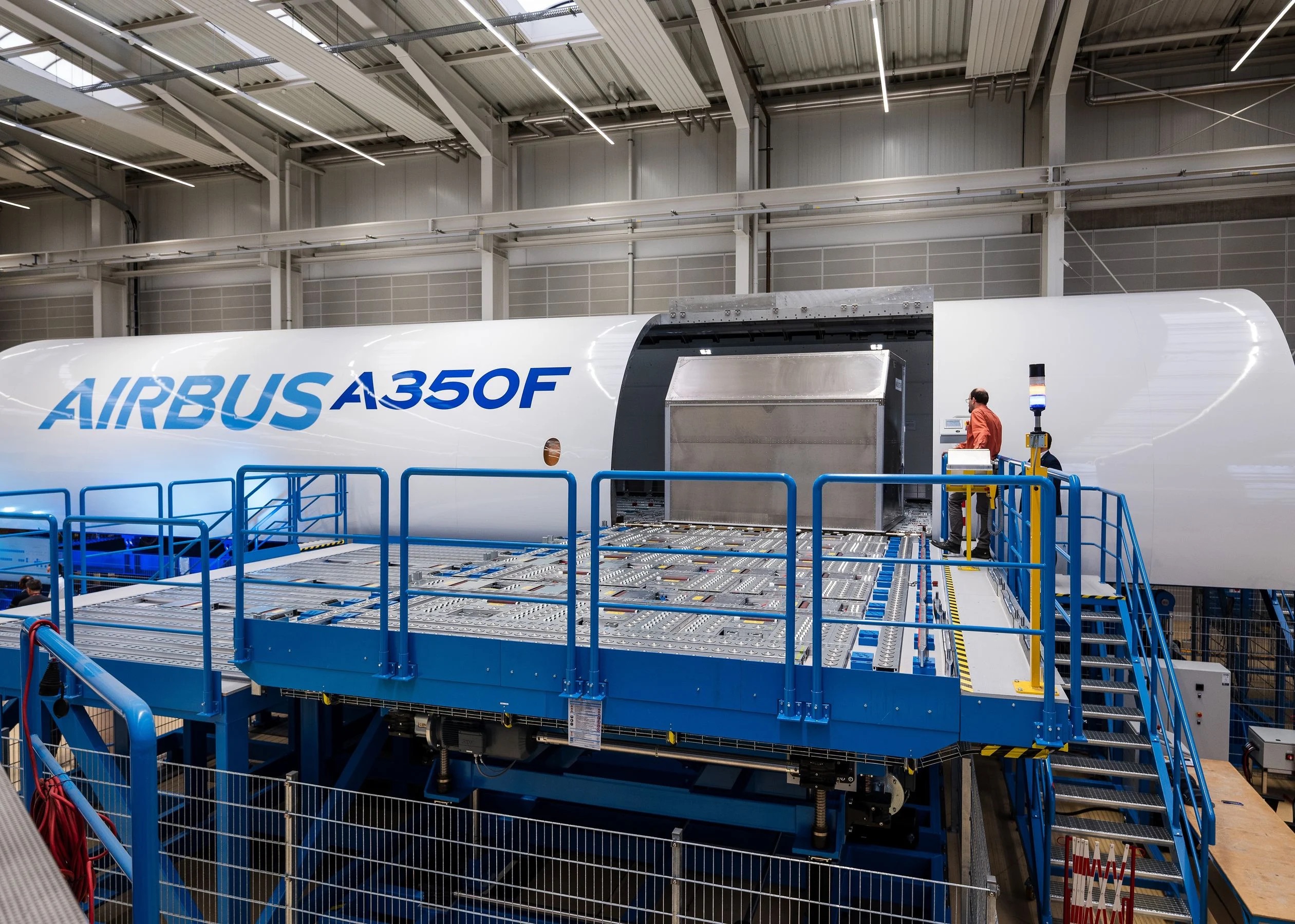 Airbus A350F main deck cargo door testing