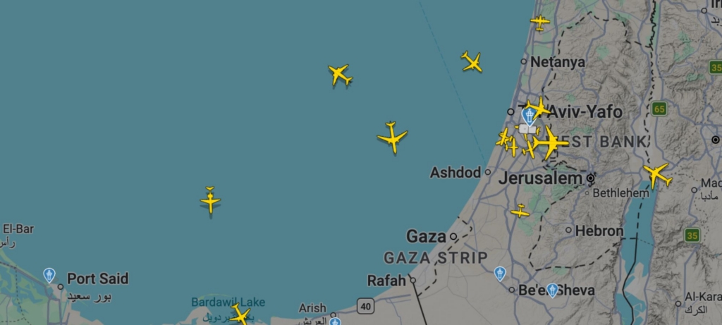 Flightradar24 showing flight activity at Tel Aviv on 29 May 2026