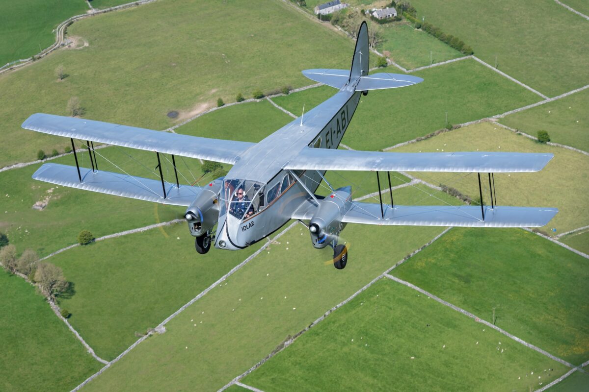 Restored de Havilland Dragon ‘Iolar' recreates the flight that launched Aer Lingus