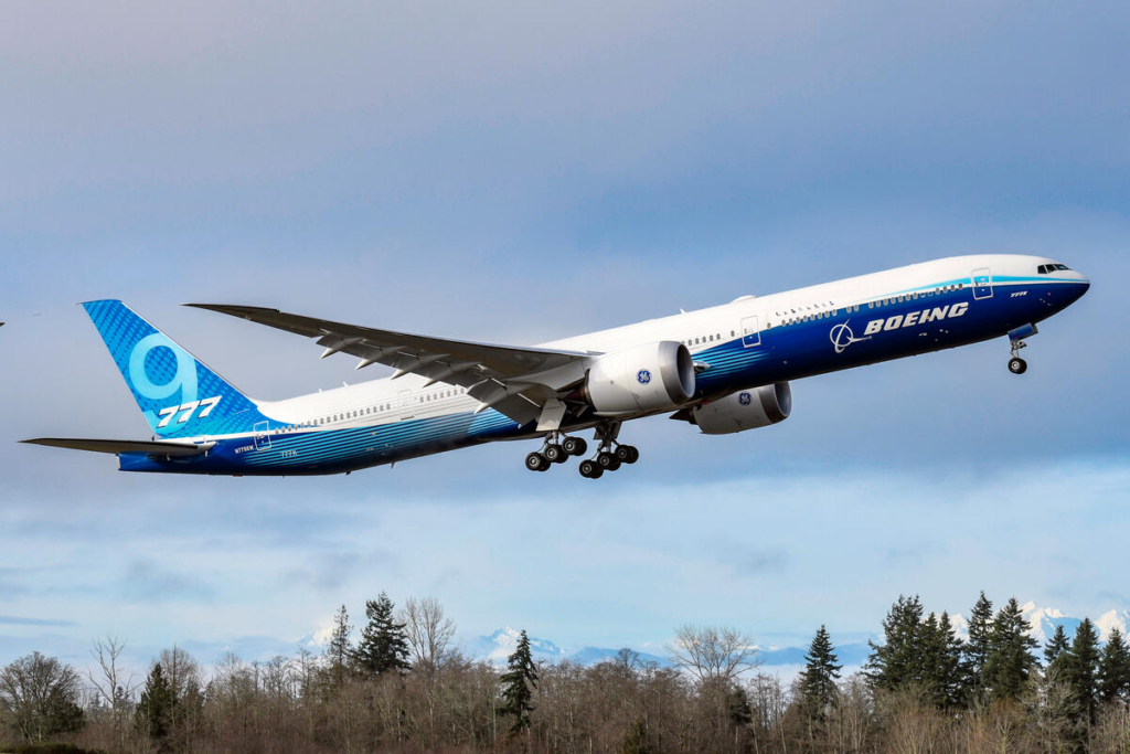Boeing 777X WH001 during its first flight at Paine Field in Everett, Washington on January 25, 2020 - K66778-08
