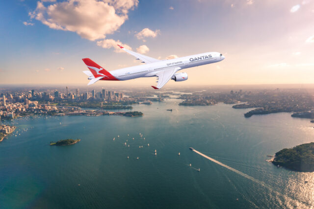 Qantas A350-1000