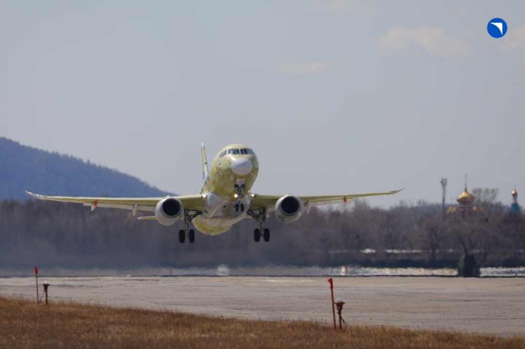 Superjet SSJ100 in test flights