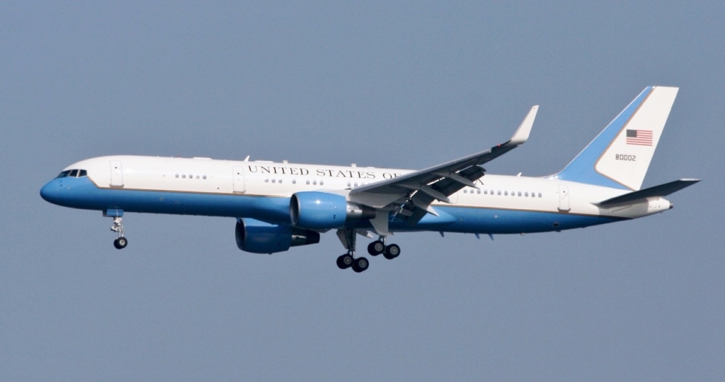 USAF C-32A Boeing 757 Vice President Air Force Two