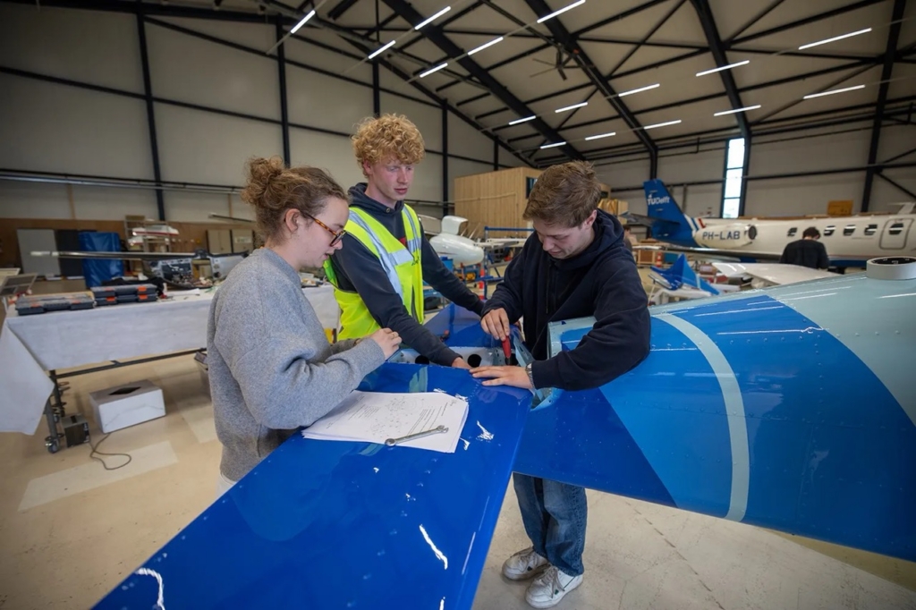 TU Delft team tests hydrogen aircraft at Rotterdam The Hague Airport