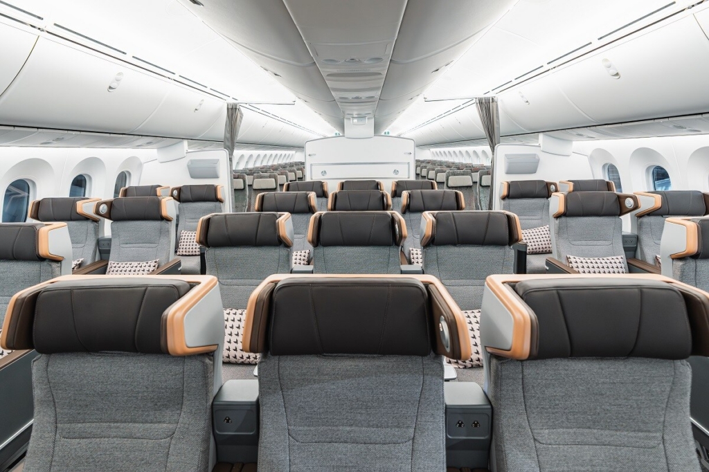 EVA Air 787-9 Premium Economy