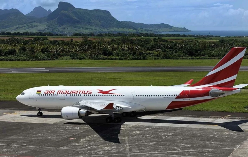 Air Mauritius Airbus A330