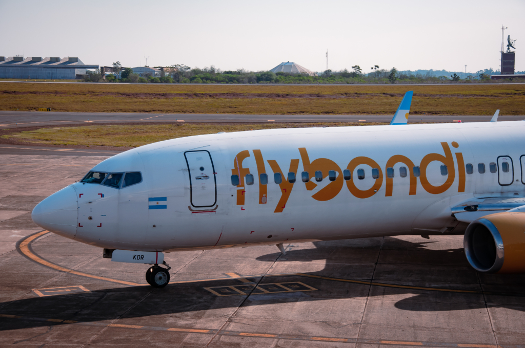 Flybondi 737