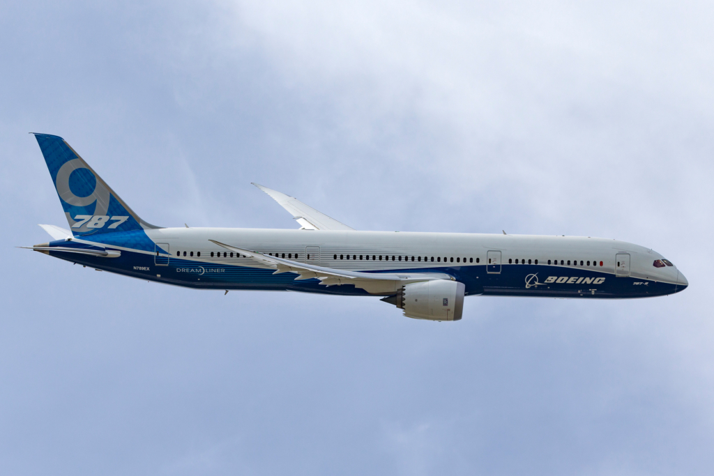 Boeing 787-9 demonstrator