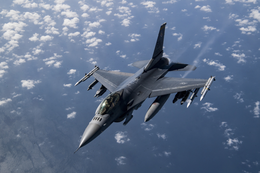 USAF F-16 Fighting Falcon