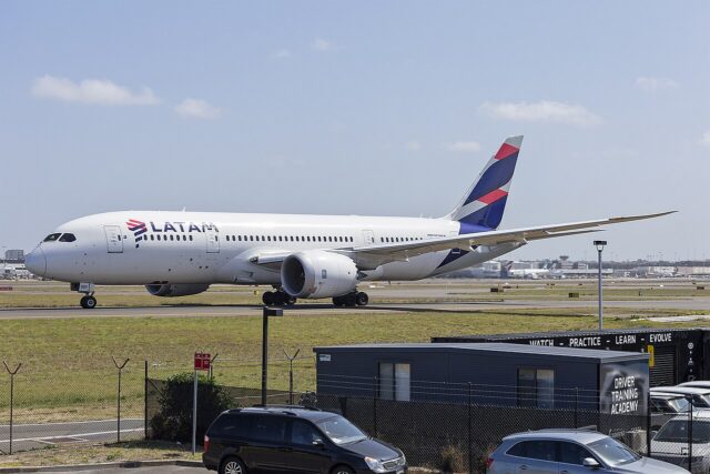 LATAM Chile 787-8
