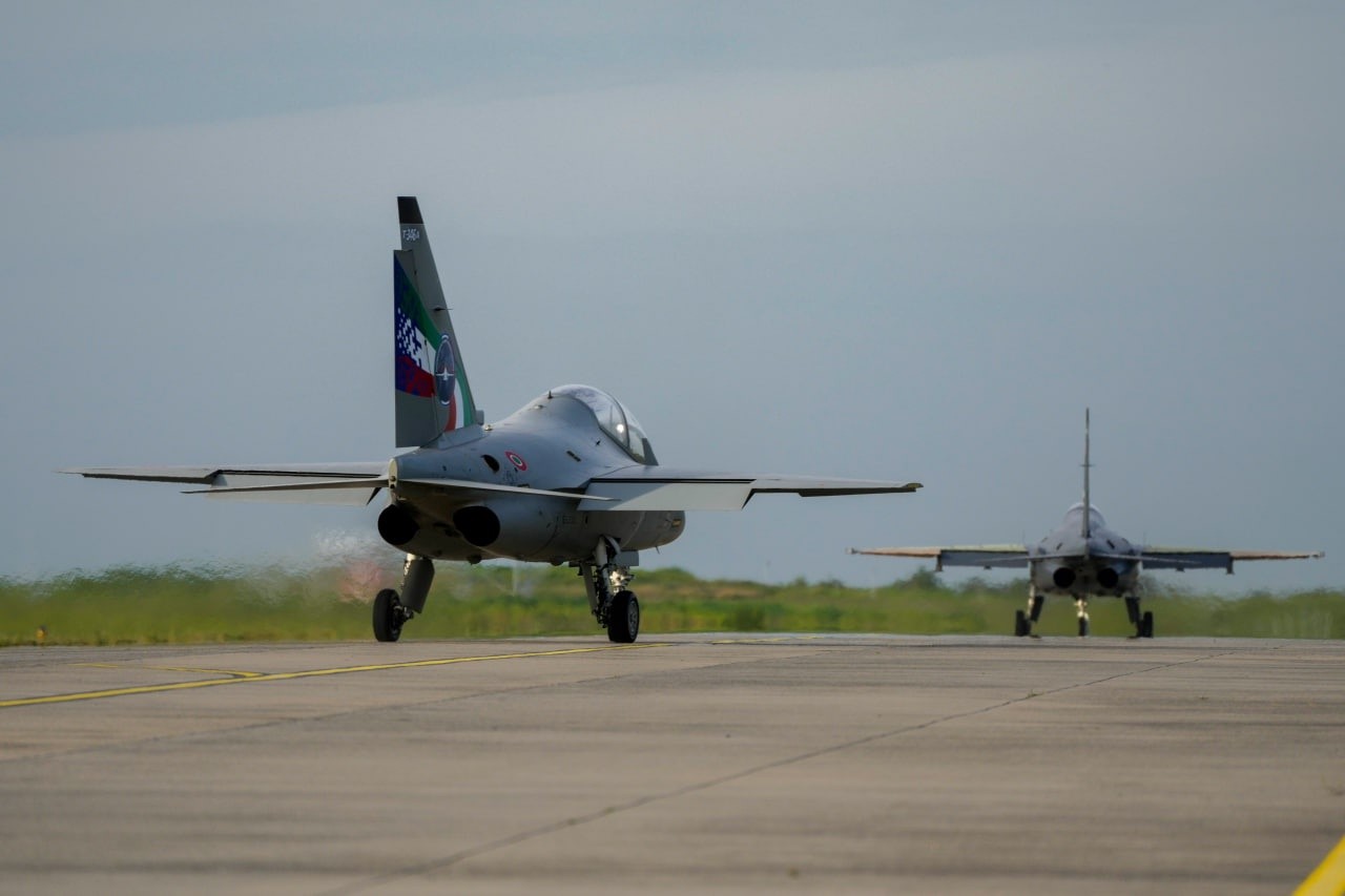 Leonardo M-346 Master light attack aircraft and a Baykar Kizilema