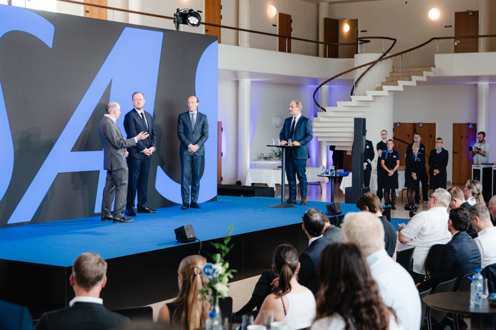 SAS announces order up to 40 A330s