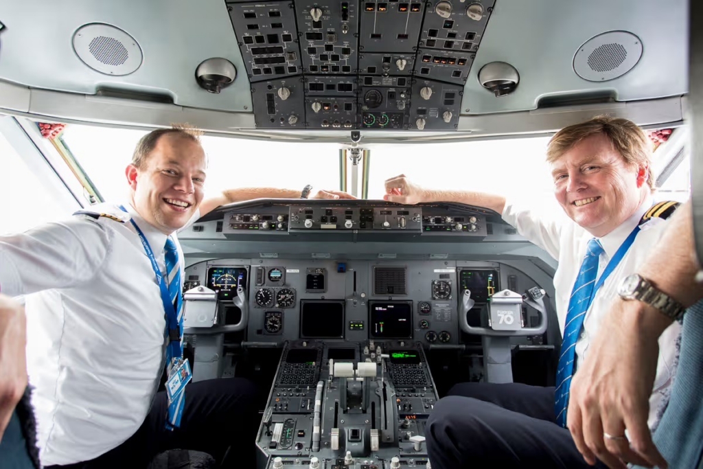 King Willem Alexander on his last government Fokker 70 flight