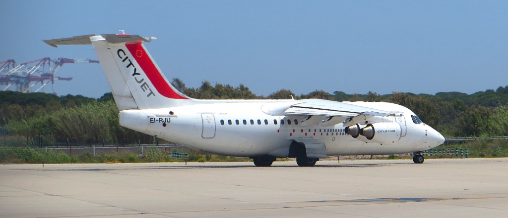 City Jet AVRO RJ 100 at Barcelona