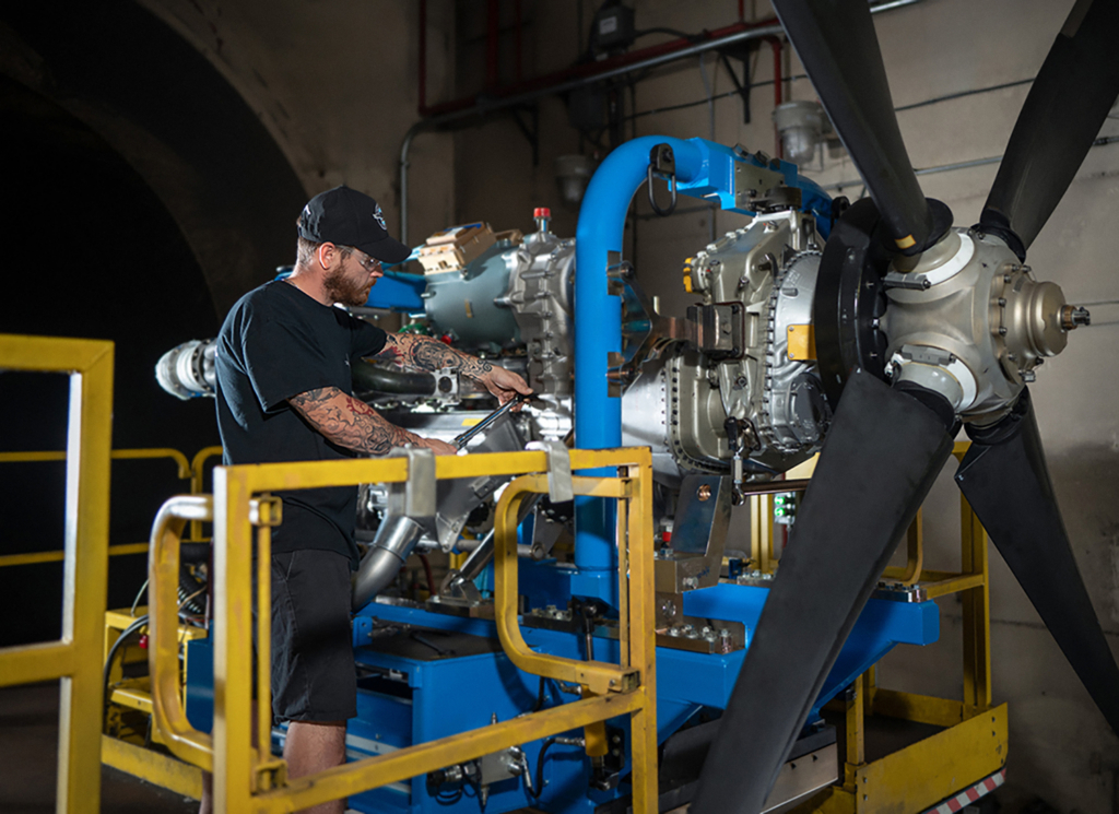 Pratt & Whiney hybrid engine