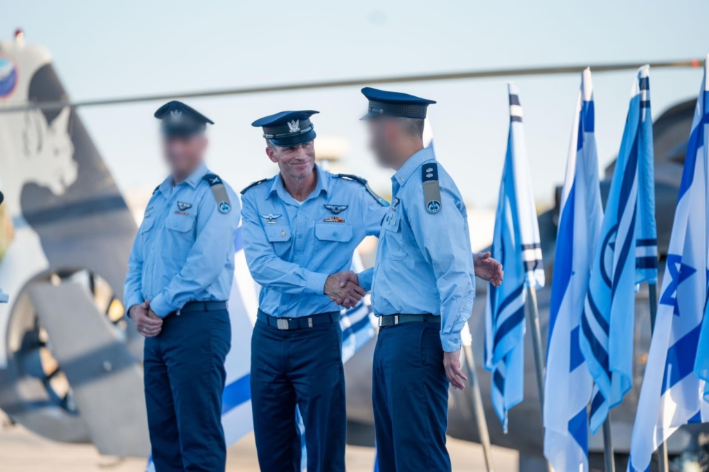 Israel receives SH-60 helicopters