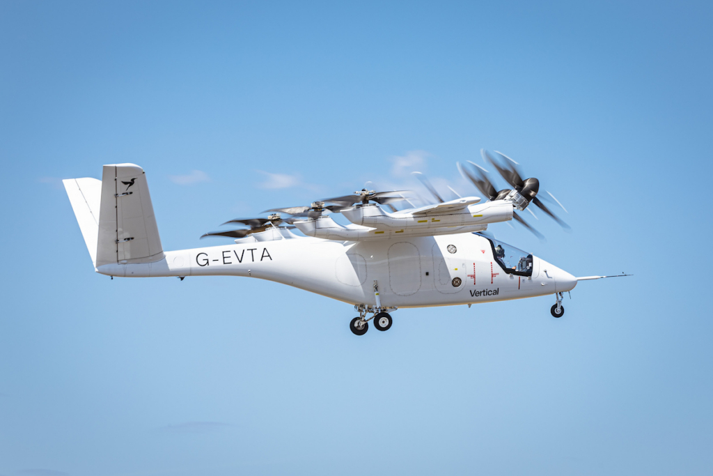 Vertical Aerospace flies VX4 at Farnborough Airshow