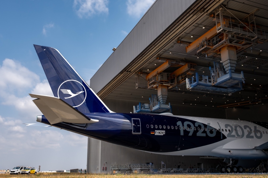 Lufthansa 100 year special livery A350-1000