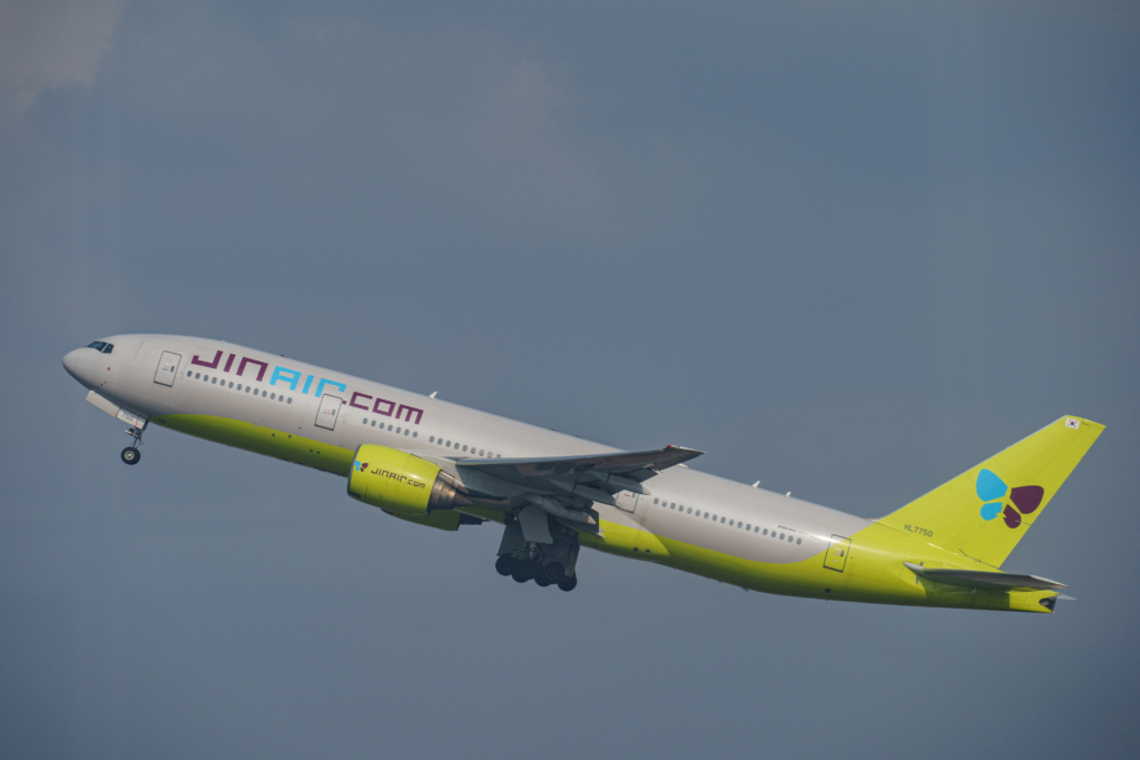 Jin Air  B777