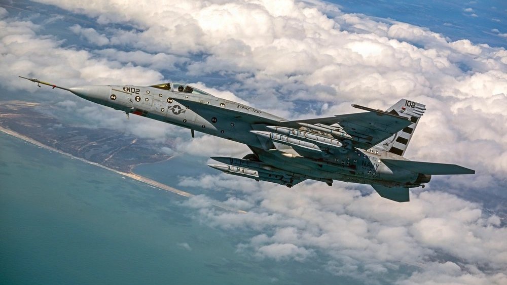 AIM-424 Malice on Super Hornet