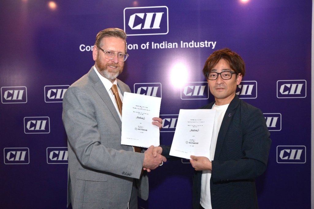 JetSetGo CSO Jonathan Sumner and SkyDrive director of India Business Development Takashi Fujii at the Urban Air Mobility Expo, held from January 19 to 22, 2025.
