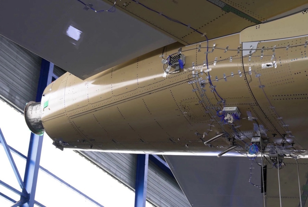 Airbus A350F vibration testing