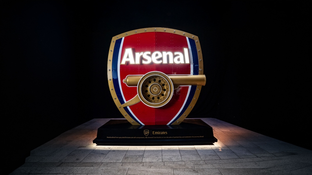 The Arsenal crest made from Emirates aircraft parts in its full glory