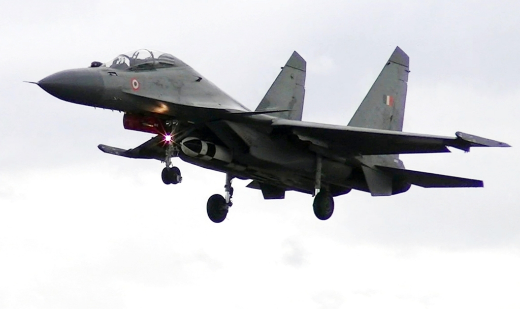 Successful Firing of BrahMos Air Launched Missile from Su-30 MKI Aircraft_22-May-2019
