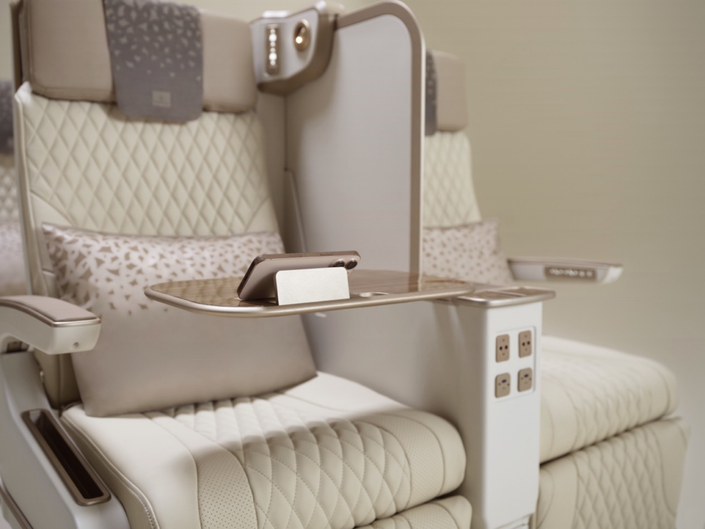 Emirates new A350 premium economy seat
