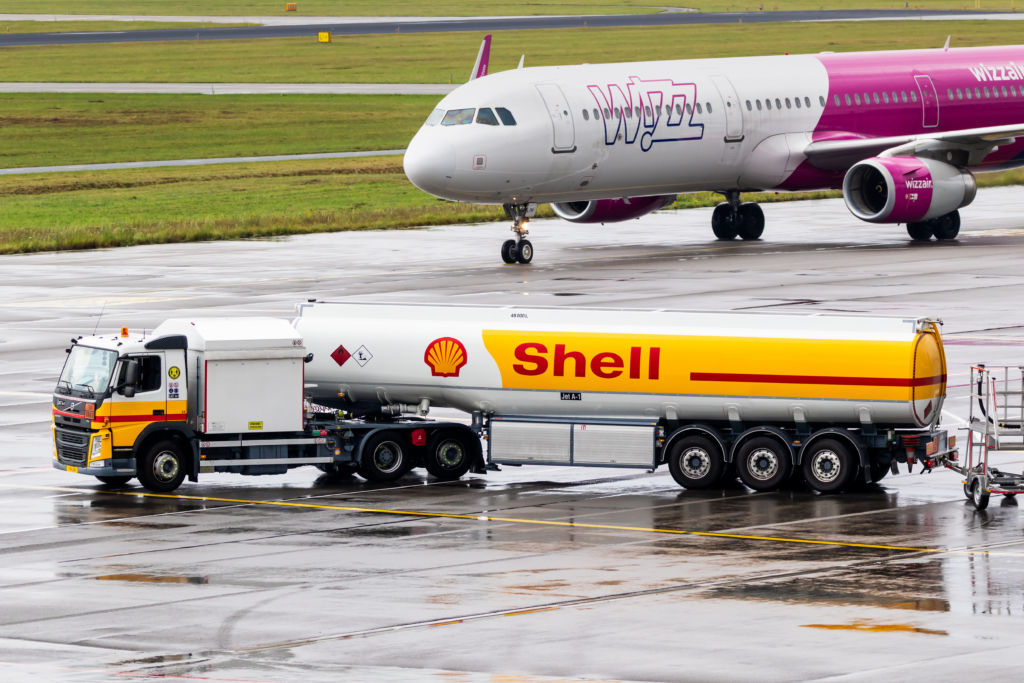 Aircraft refuelling