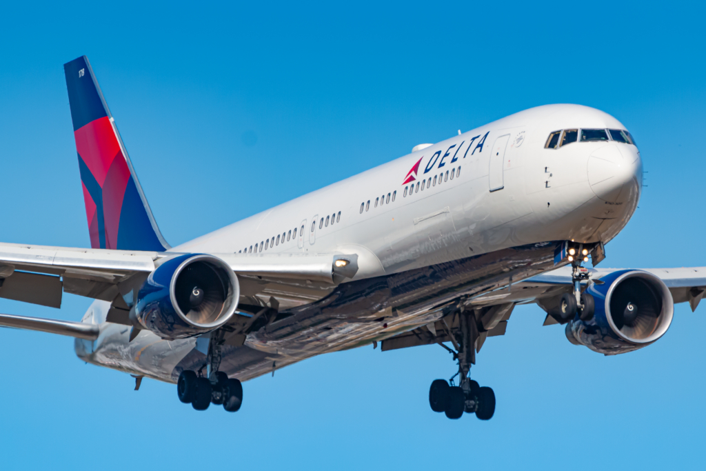 Delta Boeing 767-300