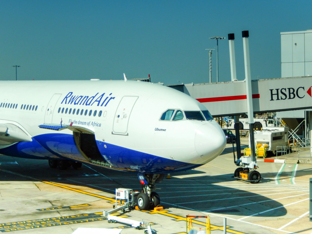 RwandAir A330