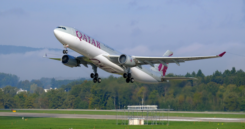 Qatar Airways A330