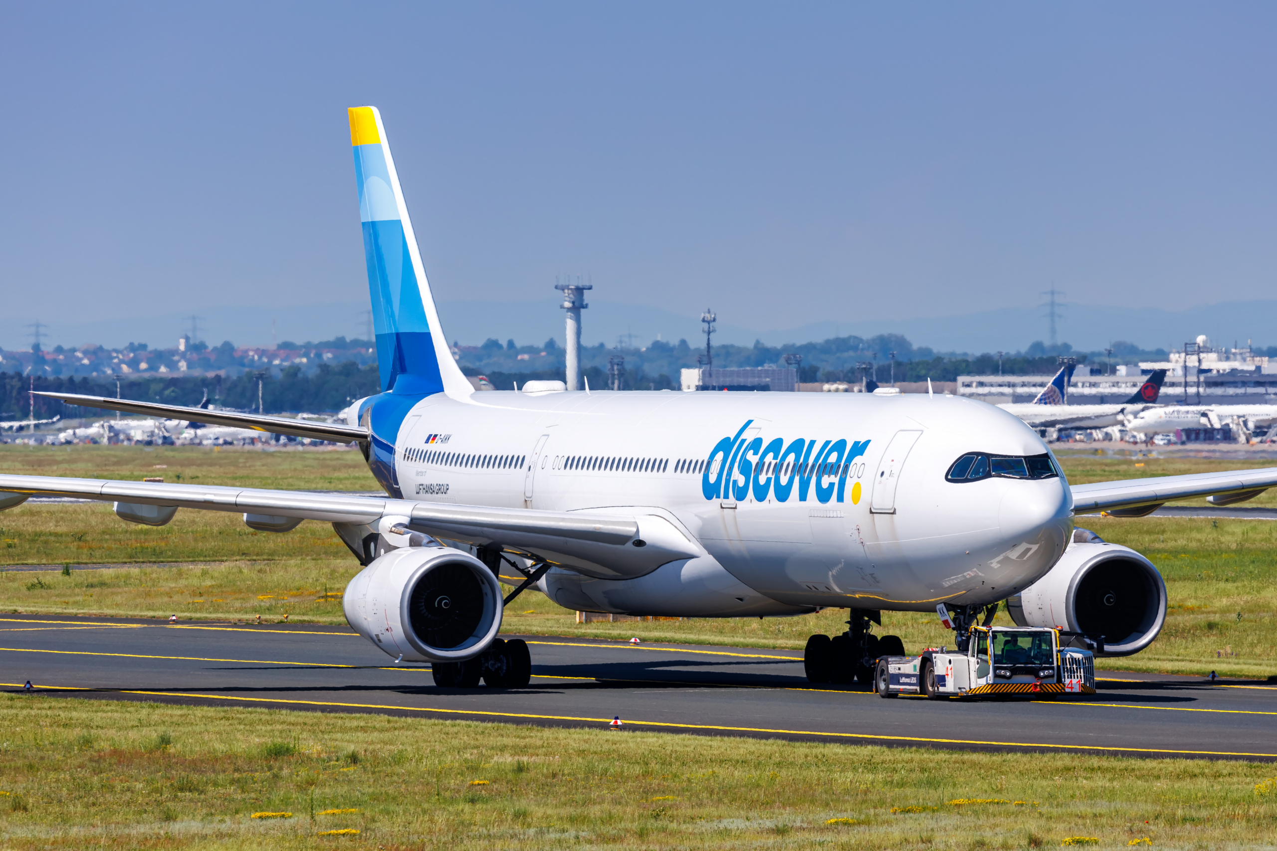 Discover Airlines A330-300