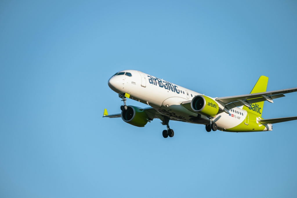 AirBaltic Airbus A220
