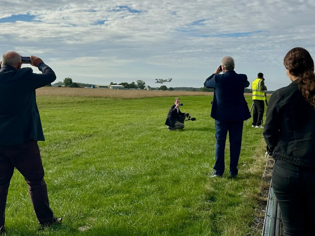 Vertical Aerospace VX4 test flight at new production facility opening