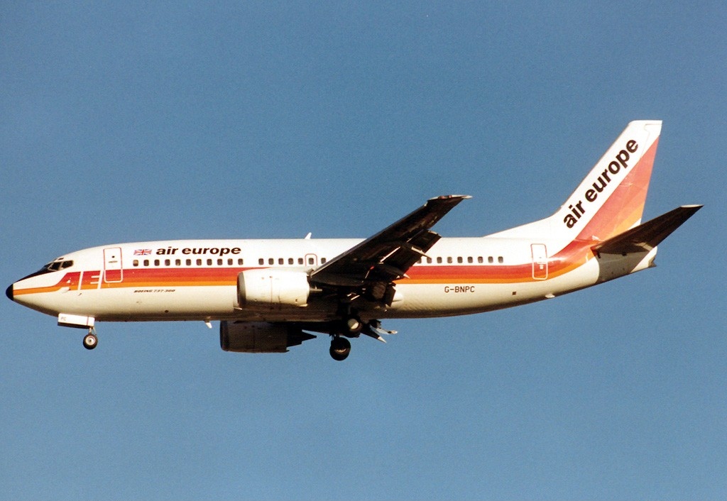 Air Europe 737
