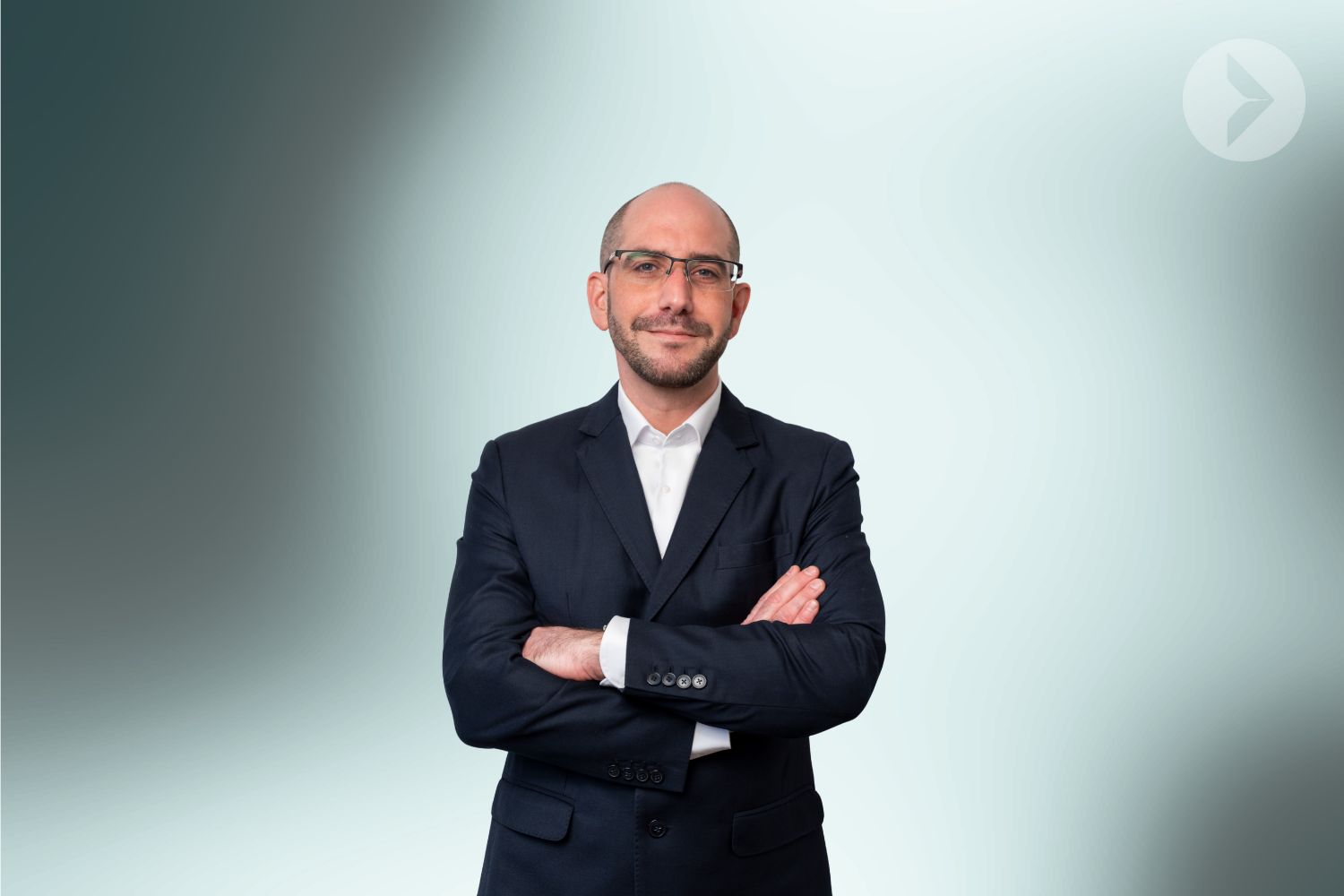 Headshot for Sebastian Demiet, COO at MTI 24/7