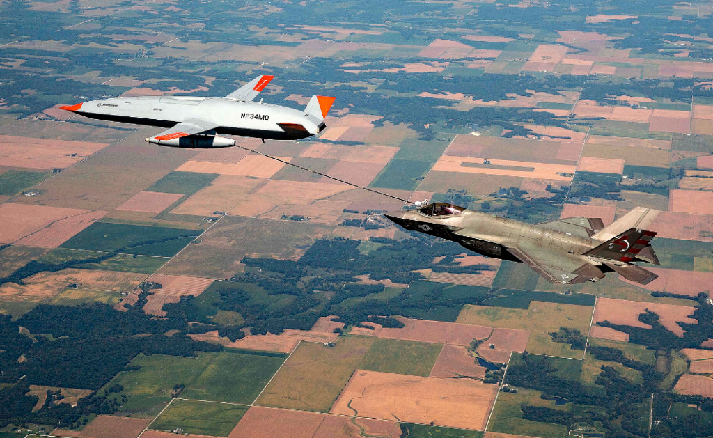 MQ-25 refuels F-35C