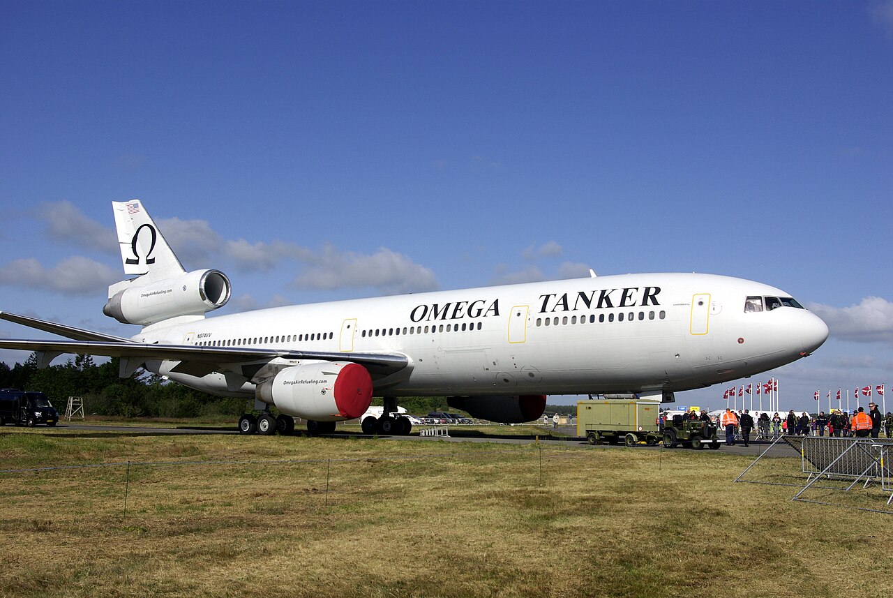 DC-10-30F Omega