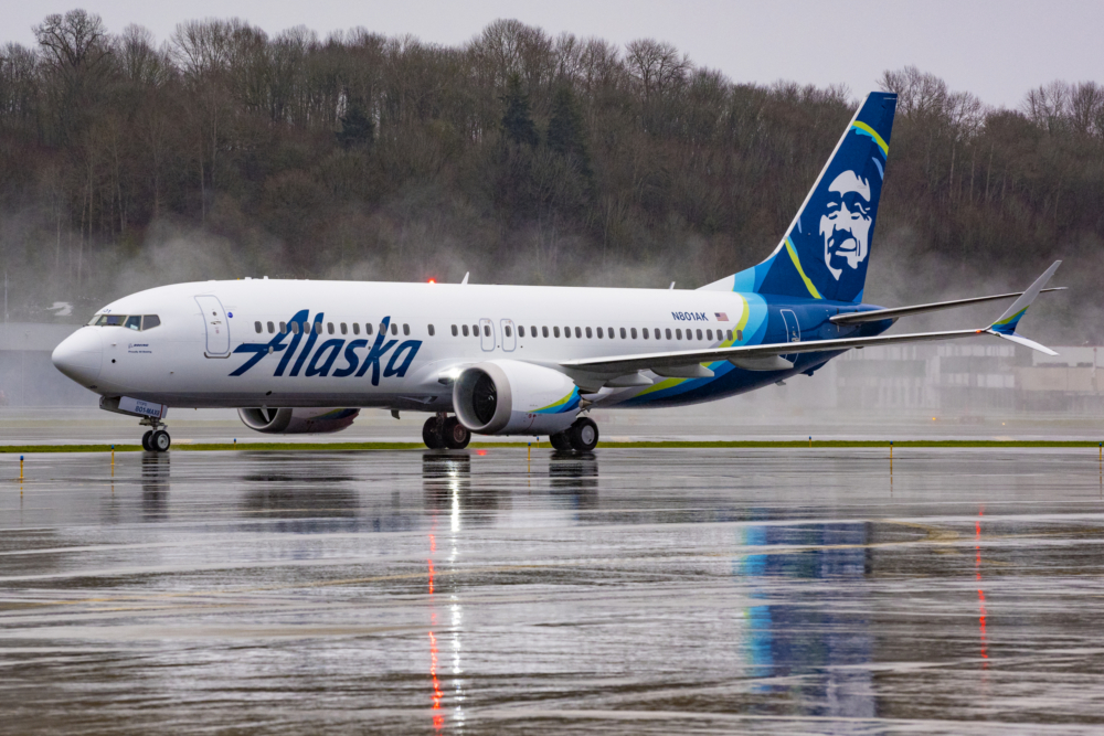 Alaska Airlines 737-8 Ln8803 1N851 C1 Flight BFI