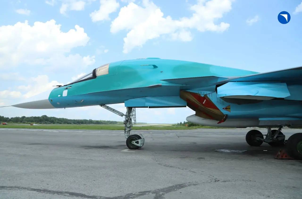 Russian Su-34 fighter jet delivery