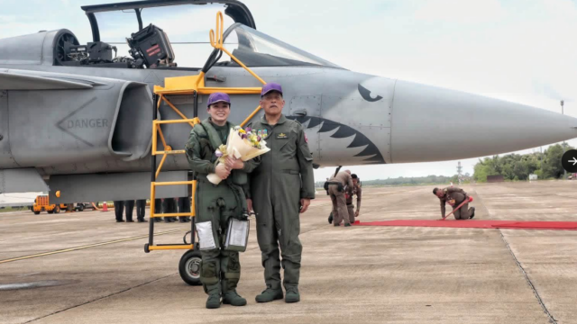 Thailand's Queen Suthida Flies Solo in Supersonic JAS 39C Gripen Fighter Jet